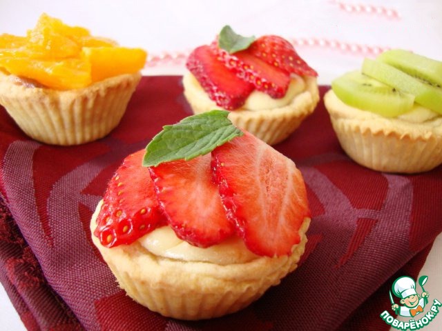 Корсинохи Своростенмма Кремом и Фроктами